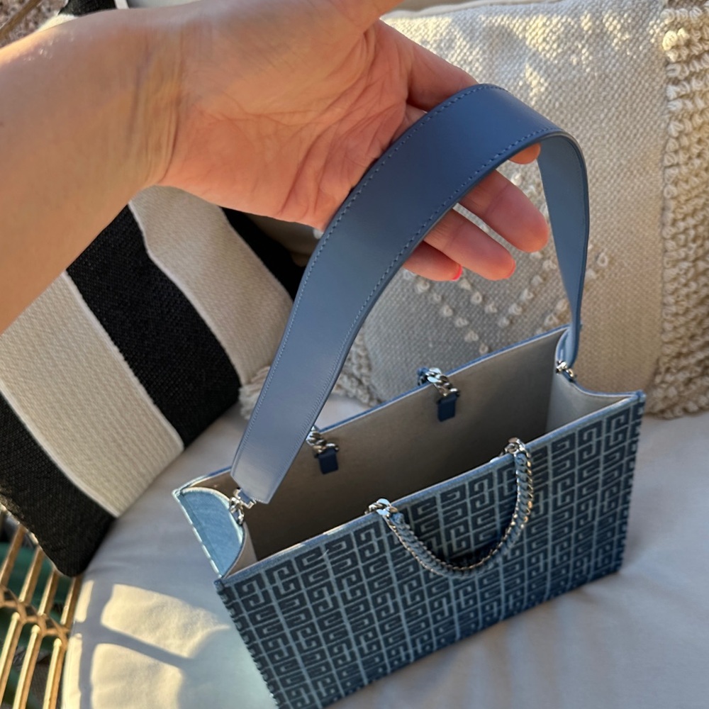 Givenchy Blue Patterned Shoulder Bag - Picture 9 of 13